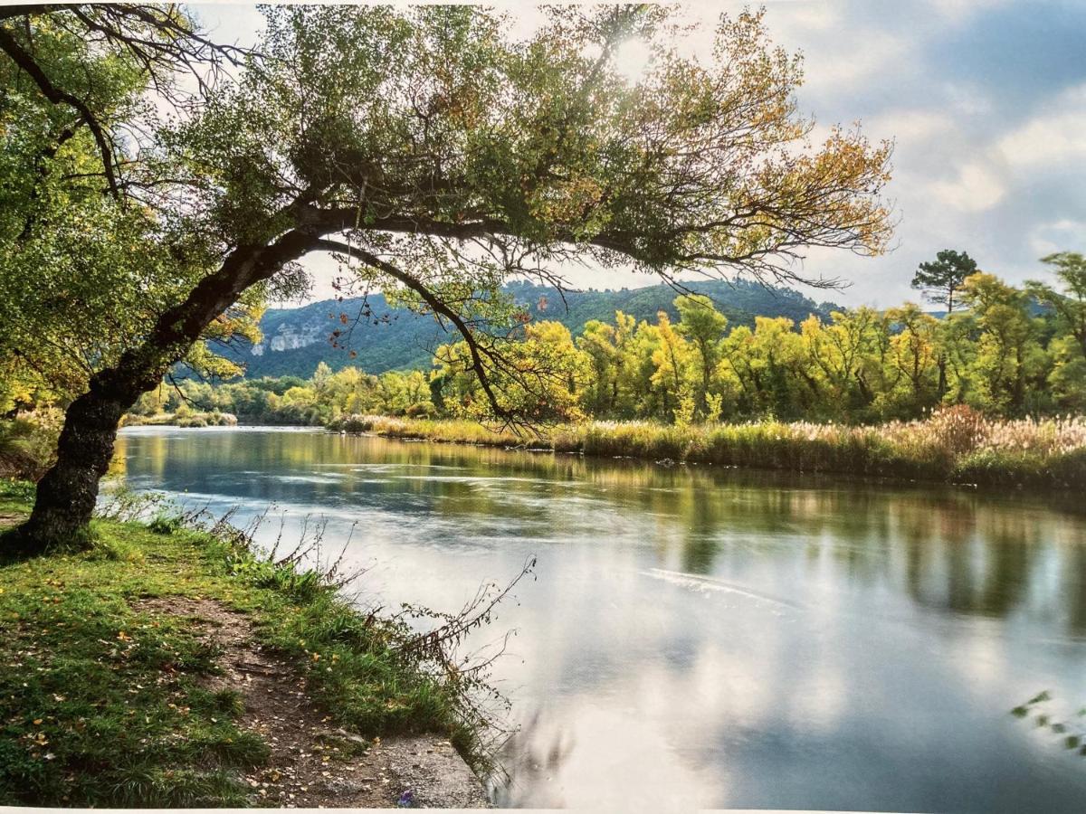 T2 Classe 2* Calme Au Coeur Du Village Provencale Gréoux-les-Bains Exteriör bild