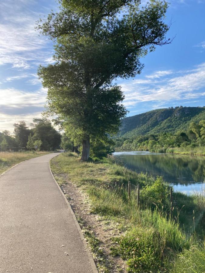 T2 Classe 2* Calme Au Coeur Du Village Provencale Gréoux-les-Bains Exteriör bild